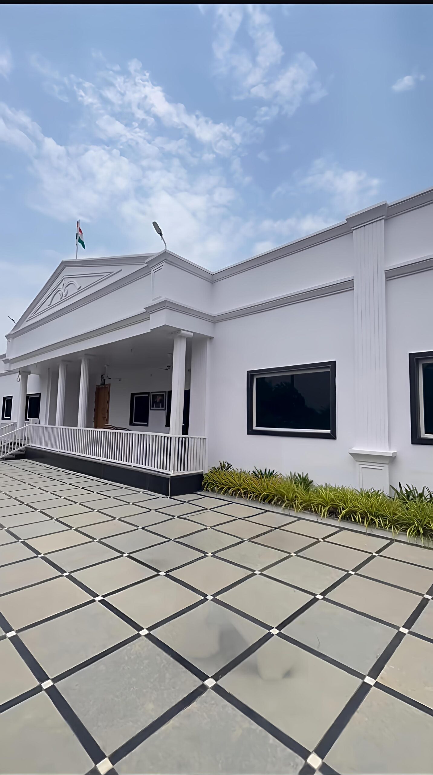 Polished Indoor Stone